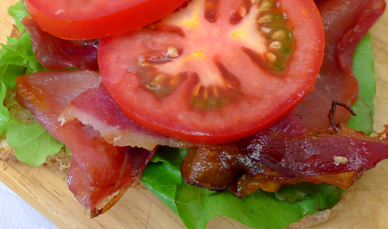 Classic BLT: Bacon, Lettuce & Tomato Sandwich