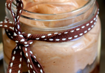 Chocolate, Banana and Hazelnut Cake Jars